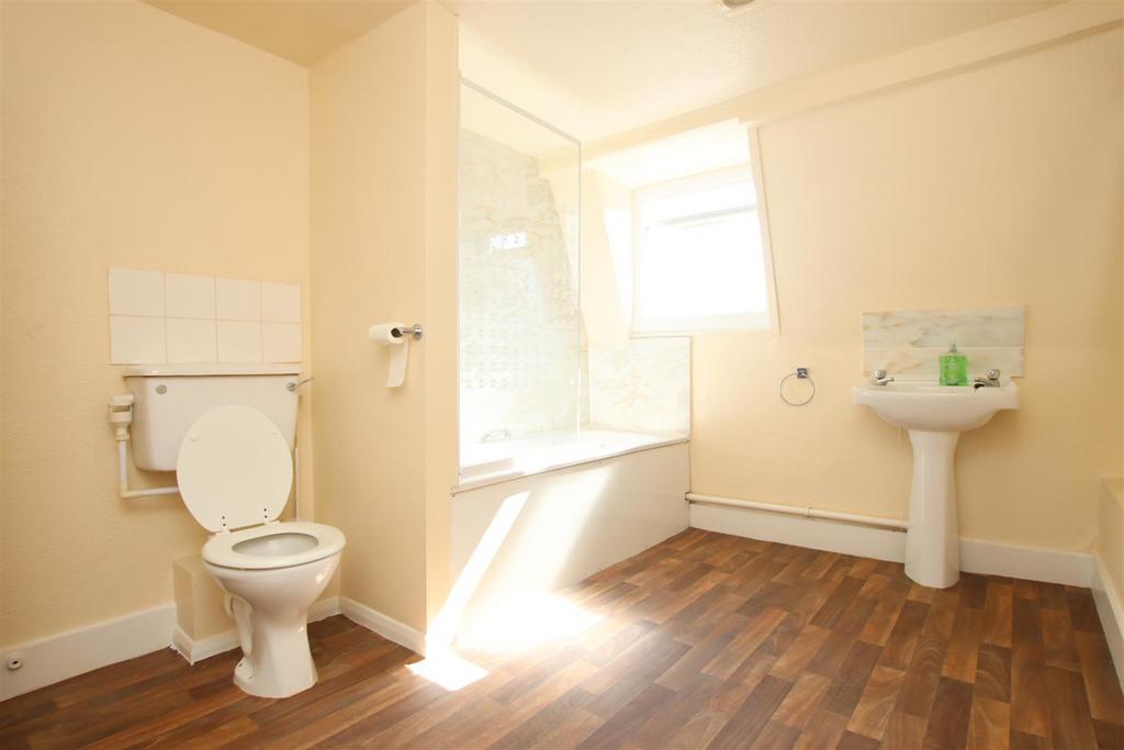 Bedroom.JPG