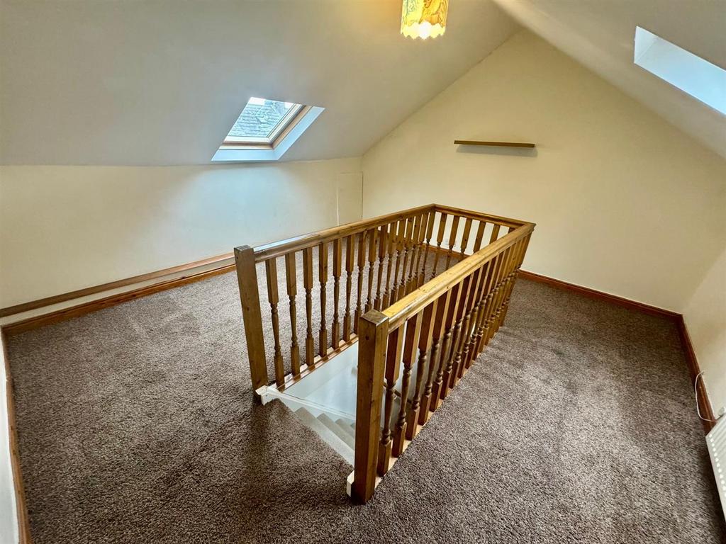 Bedroom 3.jpg