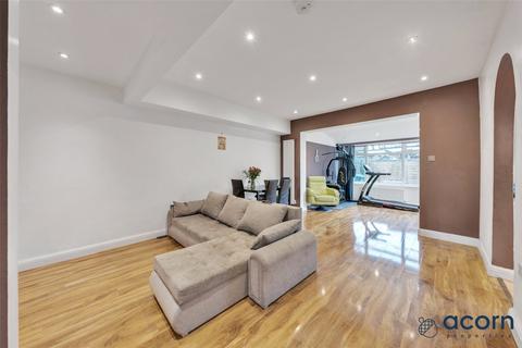 3 bedroom maisonette for sale, Colindeep Lane, Colindale NW9