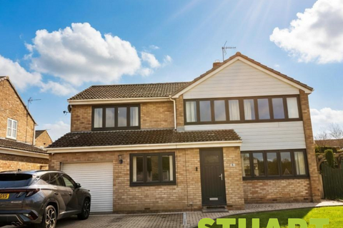 4 bedroom detached house for sale, Farndale, Spennymoor