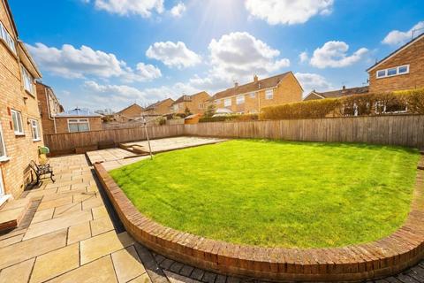 4 bedroom detached house for sale, Farndale, Spennymoor