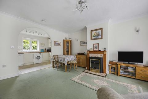 undefined, War Memorial Place, Henley-on-Thames RG9