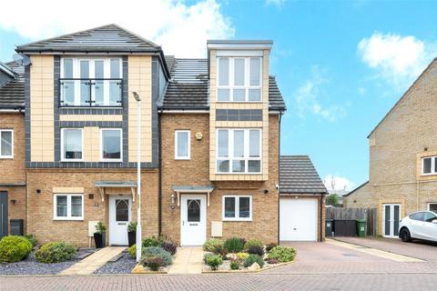 4 bedroom end of terrace house for sale, Stone House Lane, Dartford, Kent, DA2