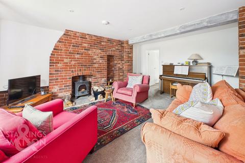 undefined, Threadneedle Street, Bergh Apton, Norwich