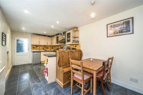 5 bedroom terraced house for sale, Dalyell Road, London SW9