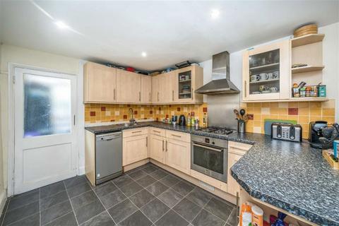 5 bedroom terraced house for sale, Dalyell Road, London SW9