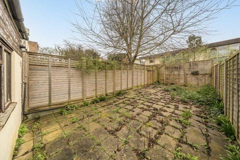 3 bedroom house for sale, Harlesden Gardens, London NW10