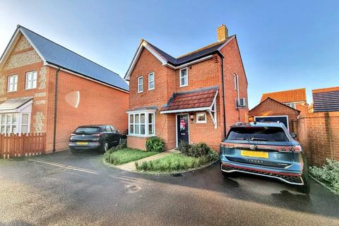 3 bedroom detached house for sale, Amesbury
