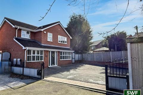 undefined, Rockrose Gardens, Featherstone