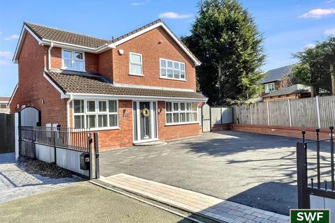 5 bedroom detached house for sale, Rockrose Gardens, Featherstone