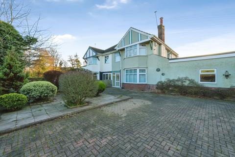 undefined, New Chester Road, Wirral