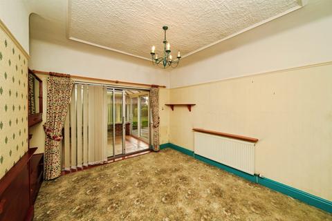 undefined, New Chester Road, Wirral