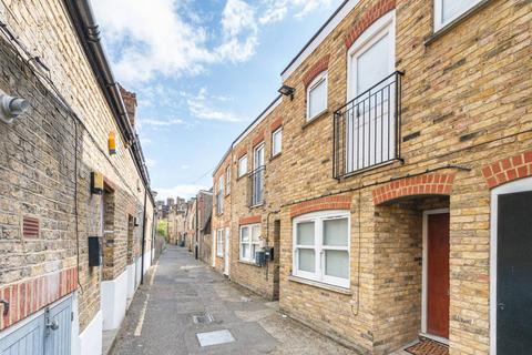 Gleneagle Mews, Streatham, London, SW16
