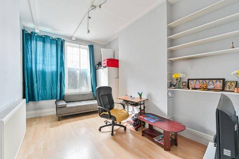 1 bedroom flat to rent, Gleneagle Mews, Streatham, London, SW16