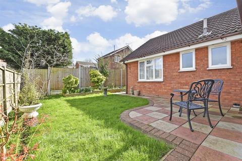 undefined, Kingsdown Close, Basildon SS13