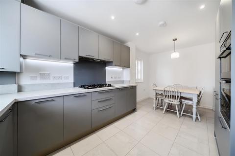 undefined, Alliss Gardens, Sandwich CT13