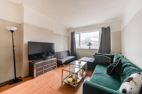 undefined, Bramdean Crescent, Lee, London, SE12