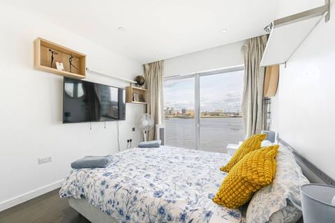 2 bedroom flat to rent, Cutter Lane, North Greenwich, London, SE10