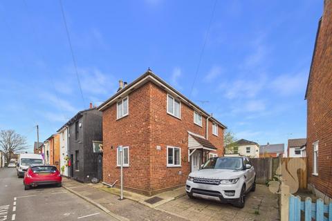 undefined, New Park Street, Colchester
