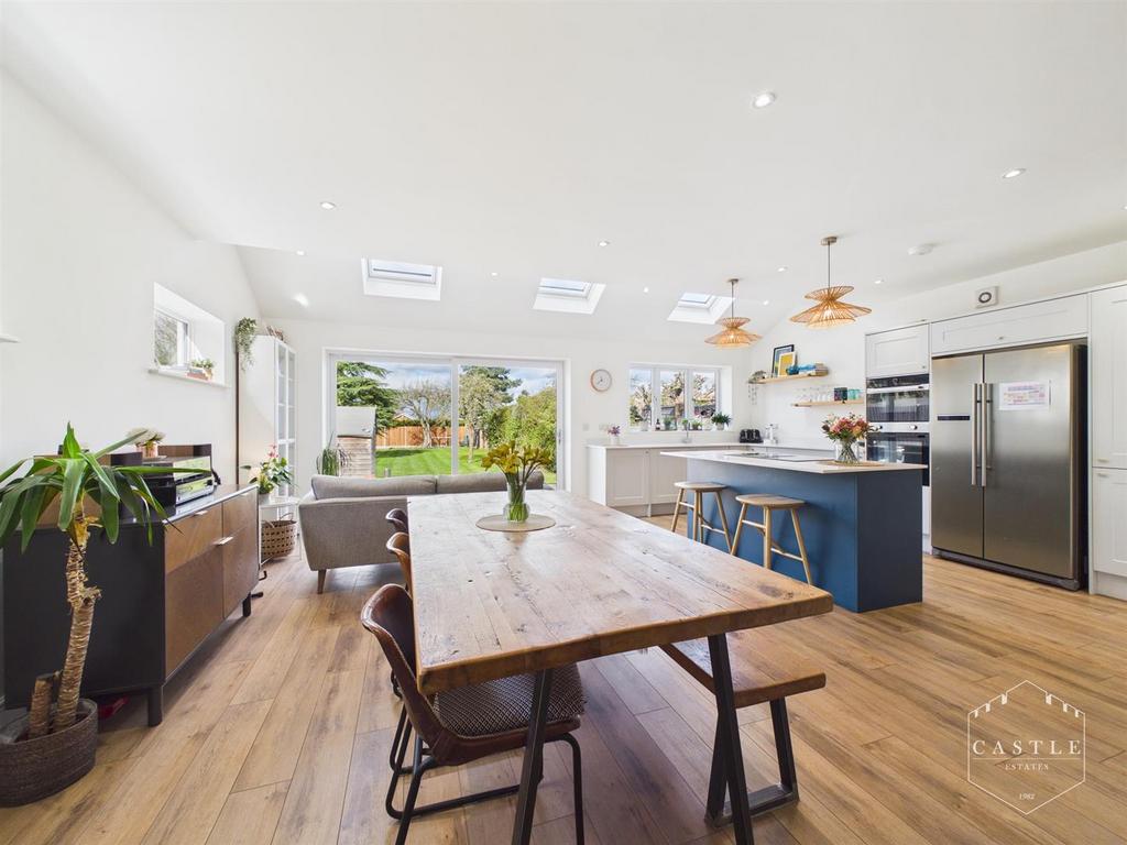 Open plan living kitchen