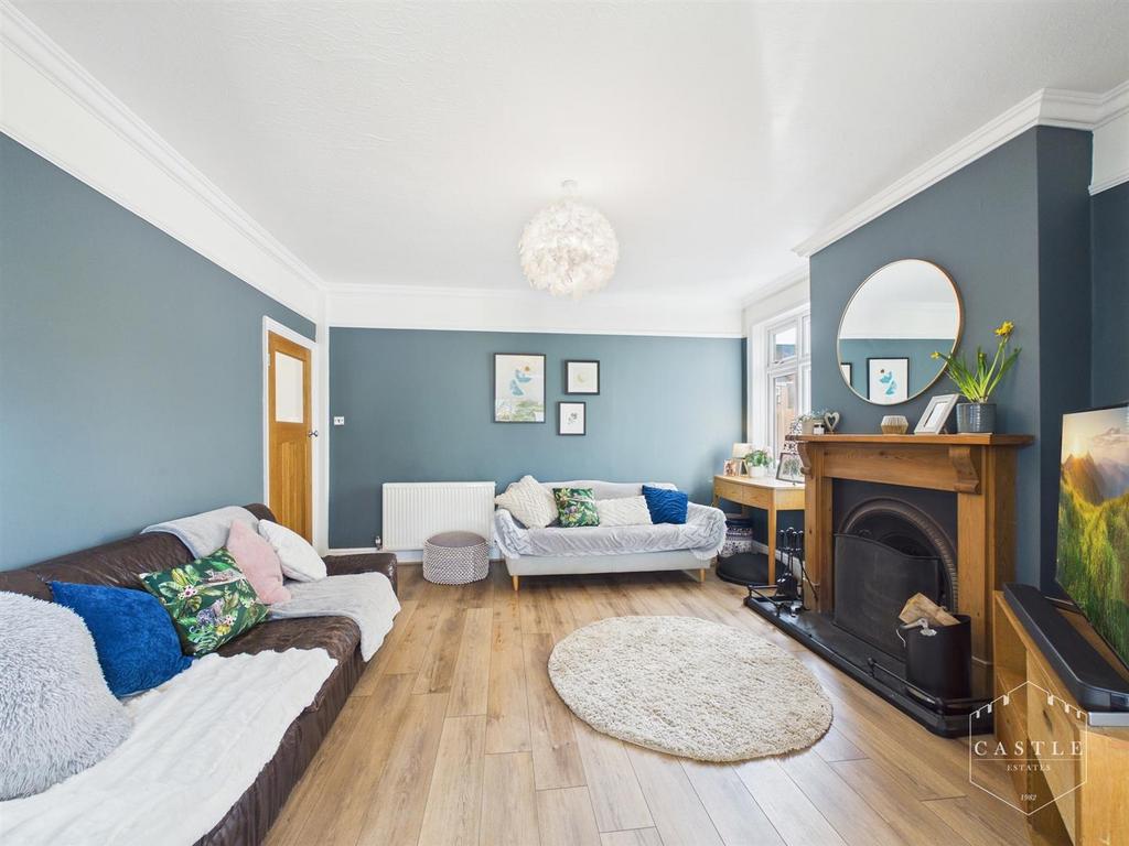 Family/sitting room