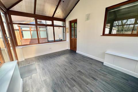 undefined, Chevinedge Crescent, Halifax