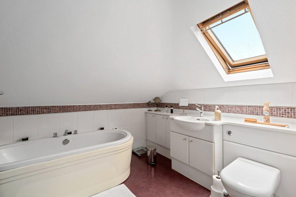 Ensuite Bathroom