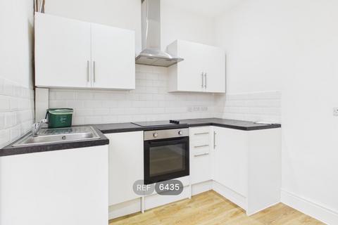 undefined, Jesmond Gardens, HU9 3DG
