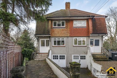 undefined, Yewdale close, Bromley, Greater London, BR1