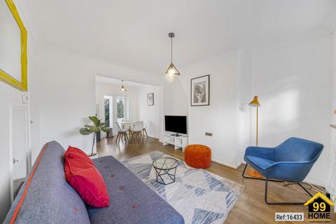 undefined, Yewdale close, Bromley, Greater London, BR1