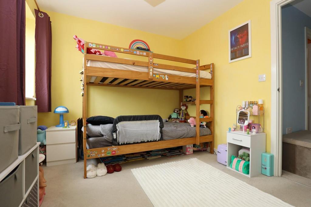 3 r5 a8671.jpg