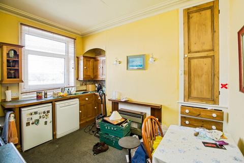 undefined, College Terrace, West Yorkshire HX1