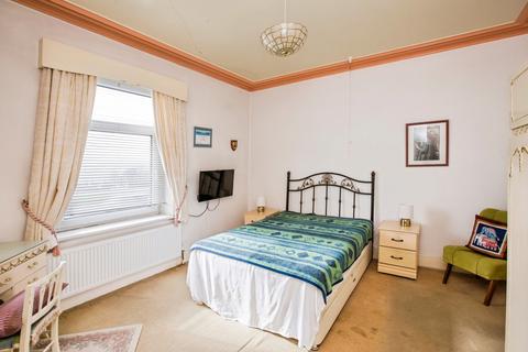 undefined, College Terrace, West Yorkshire HX1