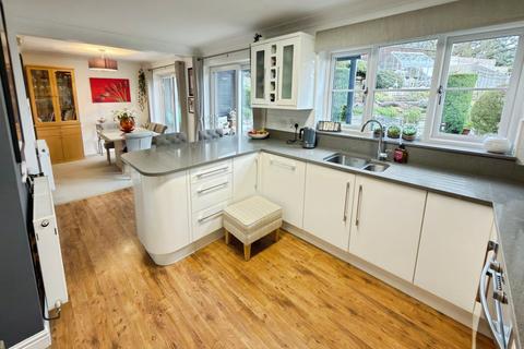 4 bedroom detached house for sale, Birchgate, Staffordshire ST2