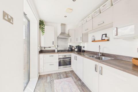 3 bedroom terraced house for sale, Armstrong Street, Gateshead, NE8