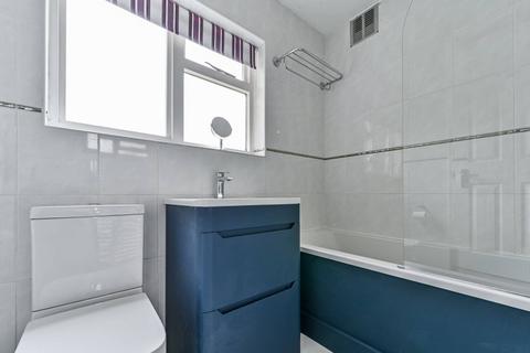 2 bedroom maisonette to rent, Gerrard road, Angel, London, N1