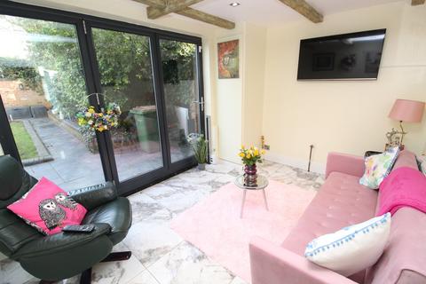 3 bedroom detached house for sale, Station Road, Leicester LE19
