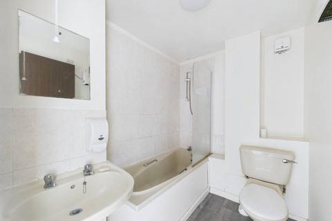 undefined, Regent Street, Gloucester, Gloucestershire, GL1