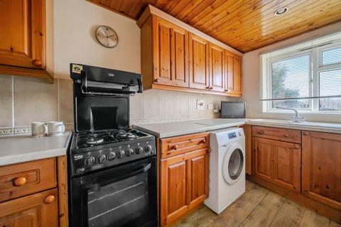 undefined, Greenham Wood,  Bracknell,  RG12