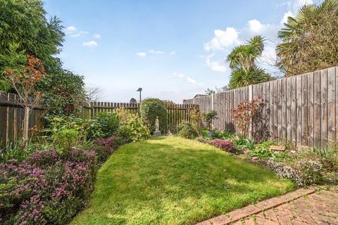 undefined, Greenham Wood,  Bracknell,  RG12
