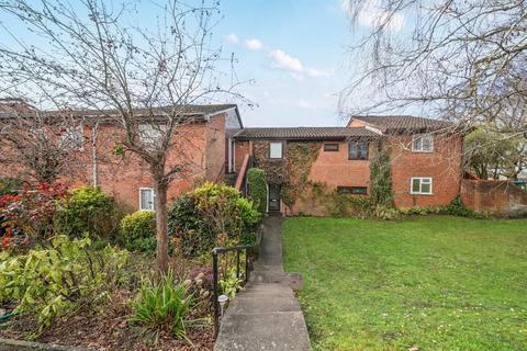 undefined, Greenham Wood,  Bracknell,  RG12
