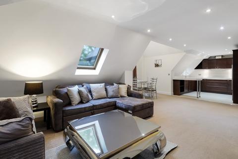 undefined, Lakewood, Fairmile Common, Cobham, Surrey, KT10