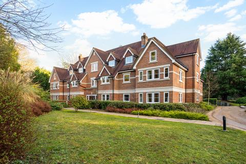 undefined, Lakewood, Fairmile Common, Cobham, Surrey, KT10