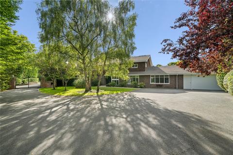 5 bedroom detached house to rent, Montrose Gardens, Oxshott, Leatherhead, Surrey, KT22