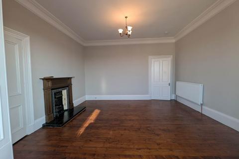 3 bedroom apartment to rent, Brandon Terrace , ,