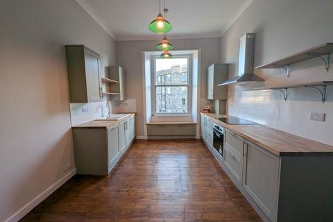 3 bedroom apartment to rent, Brandon Terrace , ,