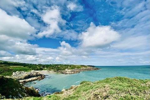 3 bedroom cottage for sale, Anglesey LL68