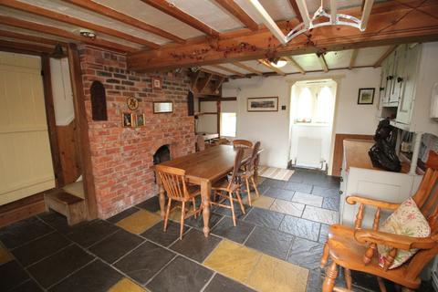 3 bedroom cottage for sale, Anglesey LL68