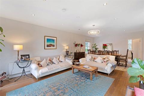 undefined, Grosvenor Road, Twickenham, TW1