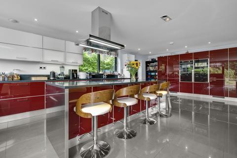 undefined, Hanger Hill, Weybridge, Surrey, KT13